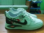 Sneaker for sell