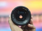 Sony 85mm F1.8 lens