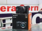 Sony A6400 camera with 16-50mm Len's
