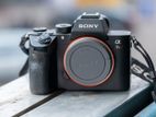 Sony A7R III with FE 50mm 1.8 & 13 mm Viltrox
