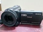 Sony HDR-PJ810 Handycam -- Built-in Projector and Excellent Condition!