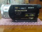 SONY HDR -SR1E BRAND NEW HANDYCAM MADE IN JAPAN