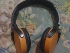 sony headphone ( condition new)