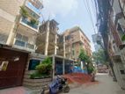 South-facing apartment in picturesque area at Dhanmondi Tallabag!!