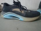 sprint shoe sell