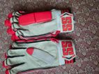 SS Red Dragon Gloves for sell