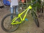 Stunt cycle sell