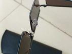 Sunglass sell