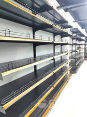 Tukli mushuk bilan keksa ayollar Fohishalarning maxfiy video kuzatuvi