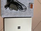 Surface 3 (16gb Ram 256 gb SSD corei-7 10th generation)