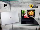 Surface Laptop 2 core i5 8GB 256 SSD 50 Days Replacement