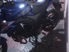 Suzuki Gixxer 2015