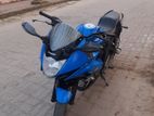 Suzuki Gixxer . 2016