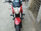 Suzuki Gixxer . 2017