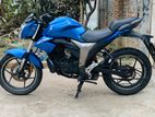 Suzuki Gixxer . 2018