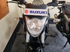 Suzuki Gixxer . 2022