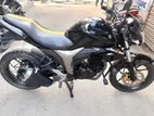 Suzuki Gixxer . 2023