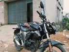 Suzuki Gixxer . 2023