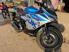 Suzuki Gixxer SF . 2024
