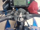 Suzuki Gixxer . 2017