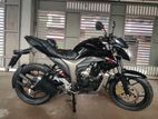 Suzuki Gixxer . 2025