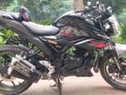 Suzuki Gixxer . 2023