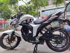 Suzuki Gixxer Classic Grey 2023