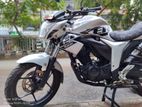 Suzuki Gixxer Classic monotone 2023