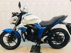 Suzuki Gixxer Dual Tone Double Disc 2017