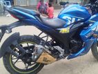 Suzuki Gixxer FI Disc . 2016