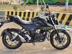 Suzuki Gixxer FI Disc V4 Black Ontest 2023