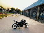 Suzuki Gixxer . 2025