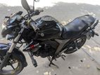 Suzuki Gixxer Monotone . 2016