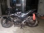 Suzuki Gixxer Monotone . 2017