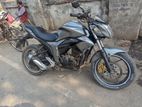 Suzuki Gixxer Monotone . 2015