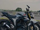 Suzuki Gixxer Monotone . 2017