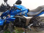 Suzuki Gixxer . 2020