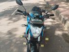 Suzuki Gixxer . 2018