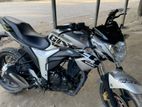 Suzuki Gixxer Monotone Classic Plus 2022