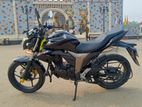 Suzuki Gixxer Monotone শো-রুম পেপার 2023