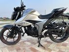 Suzuki Gixxer NACKED DD2022 2022