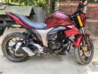 Suzuki Gixxer . 2019