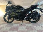 Suzuki Gixxer SF 1000 2025