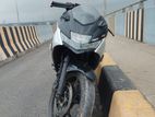 Suzuki Gixxer SF . 2022