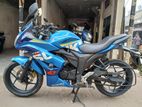 Suzuki Gixxer SF . 2016