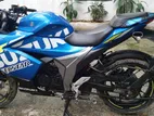 Suzuki Gixxer SF . 2022