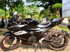 Suzuki Gixxer SF . 2020