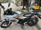 Suzuki Gixxer SF . 2022