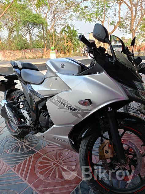 Suzuki Gixxer SF . 2022 for Sale | Daulatpur | Bikroy