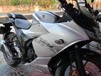 Suzuki Gixxer SF . 2022